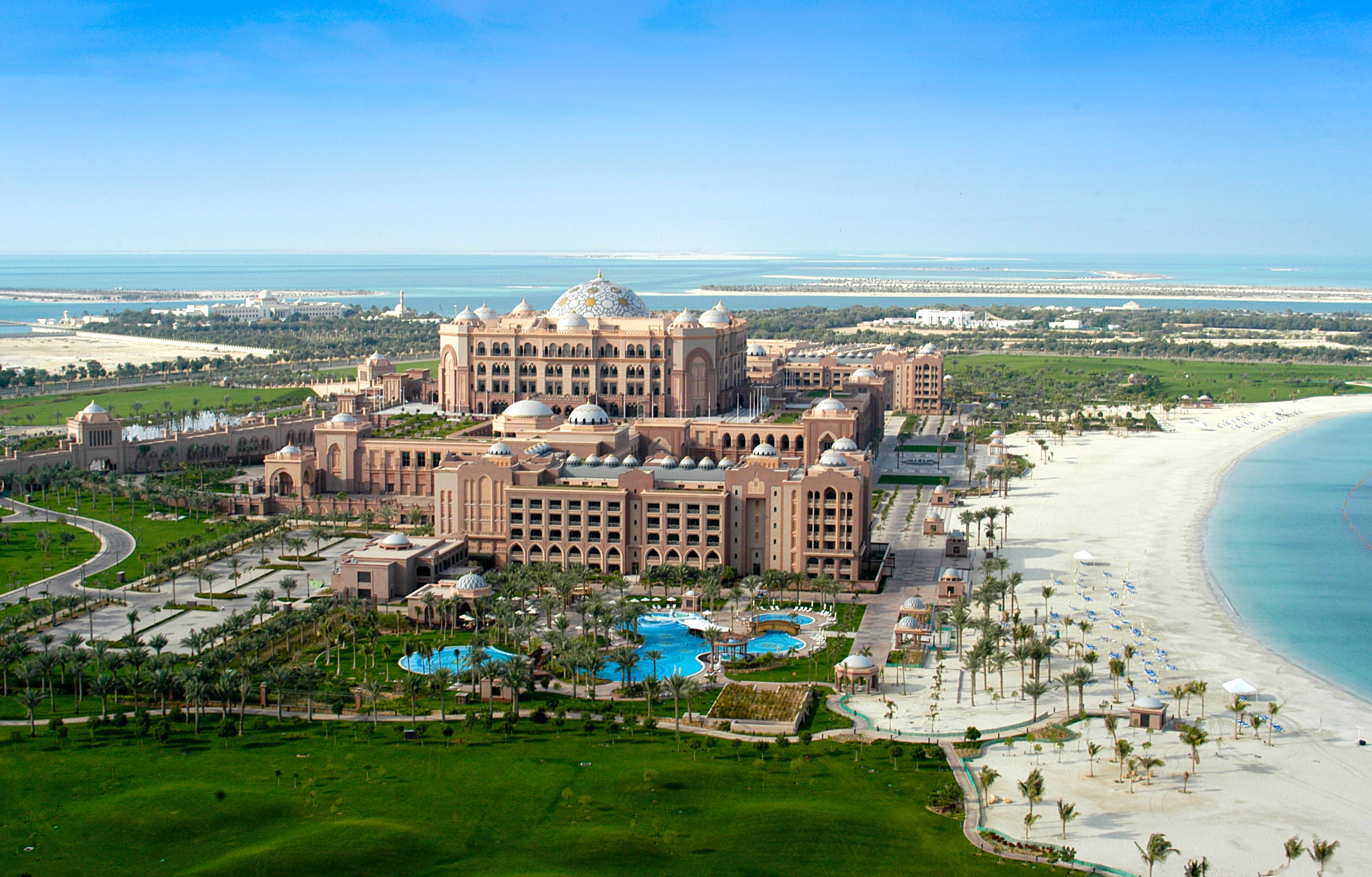 Emirates Palace Abu Dhabi, UAE — Club 1897 by Kempinski preferred partner hotel