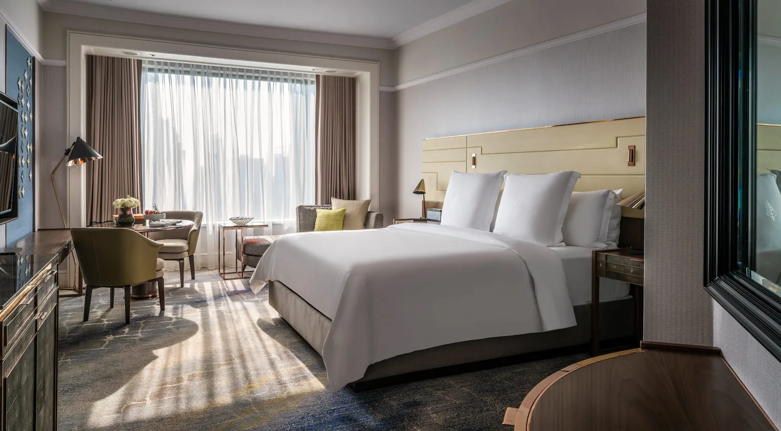 Four Seasons Singapore: What Preferred Partner Actually Gets You