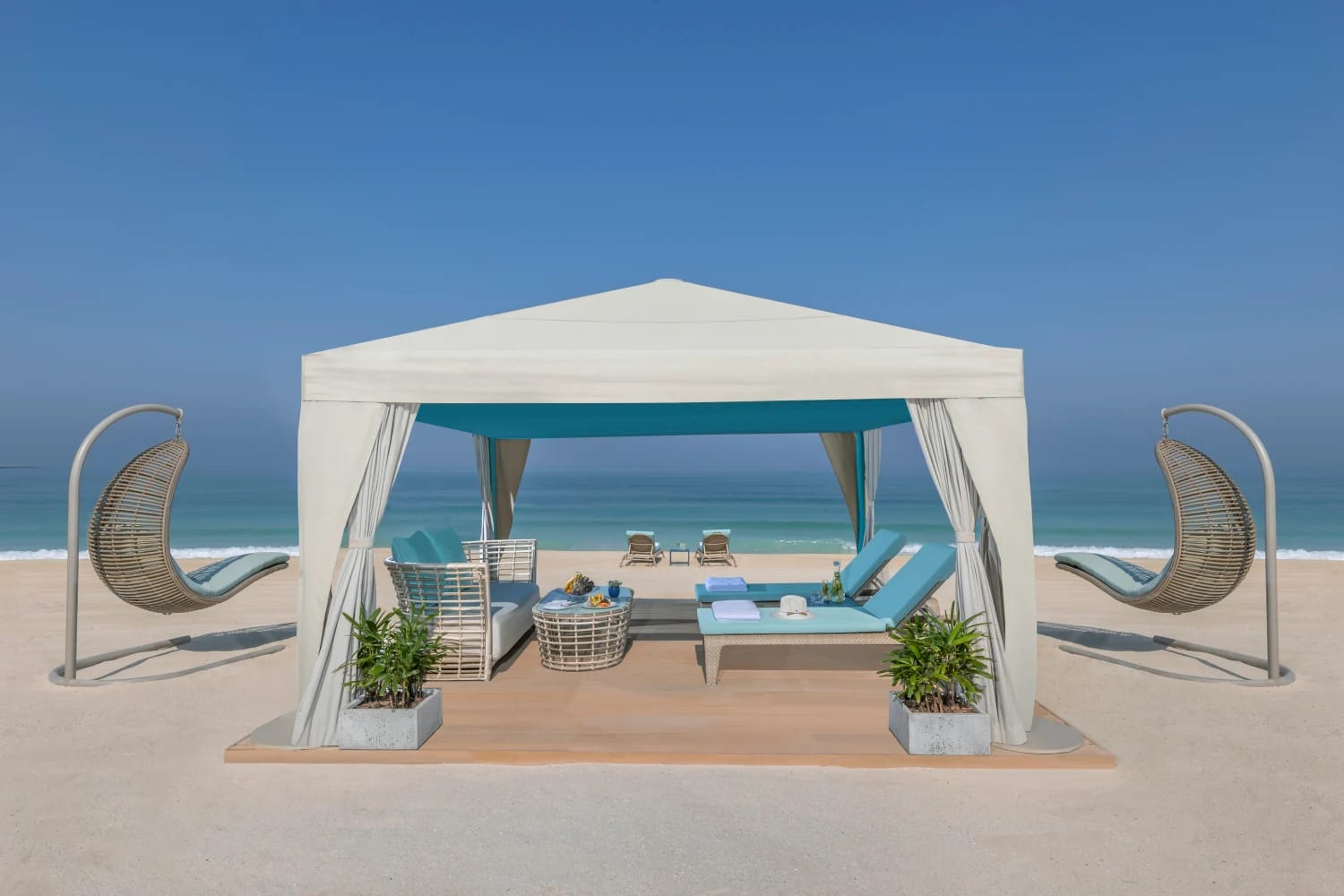 Mandarin Oriental Jumeira Dubai, UAE — Mandarin Oriental Fan Club preferred partner hotel
