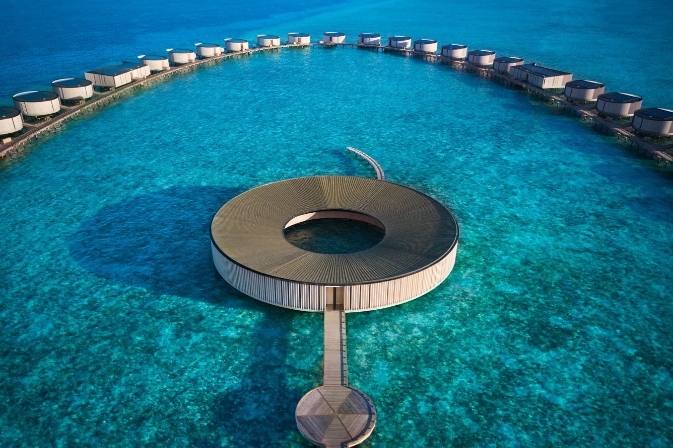 The Ritz-Carlton Maldives Fari Islands — Marriott STARS & Luminous preferred partner hotel