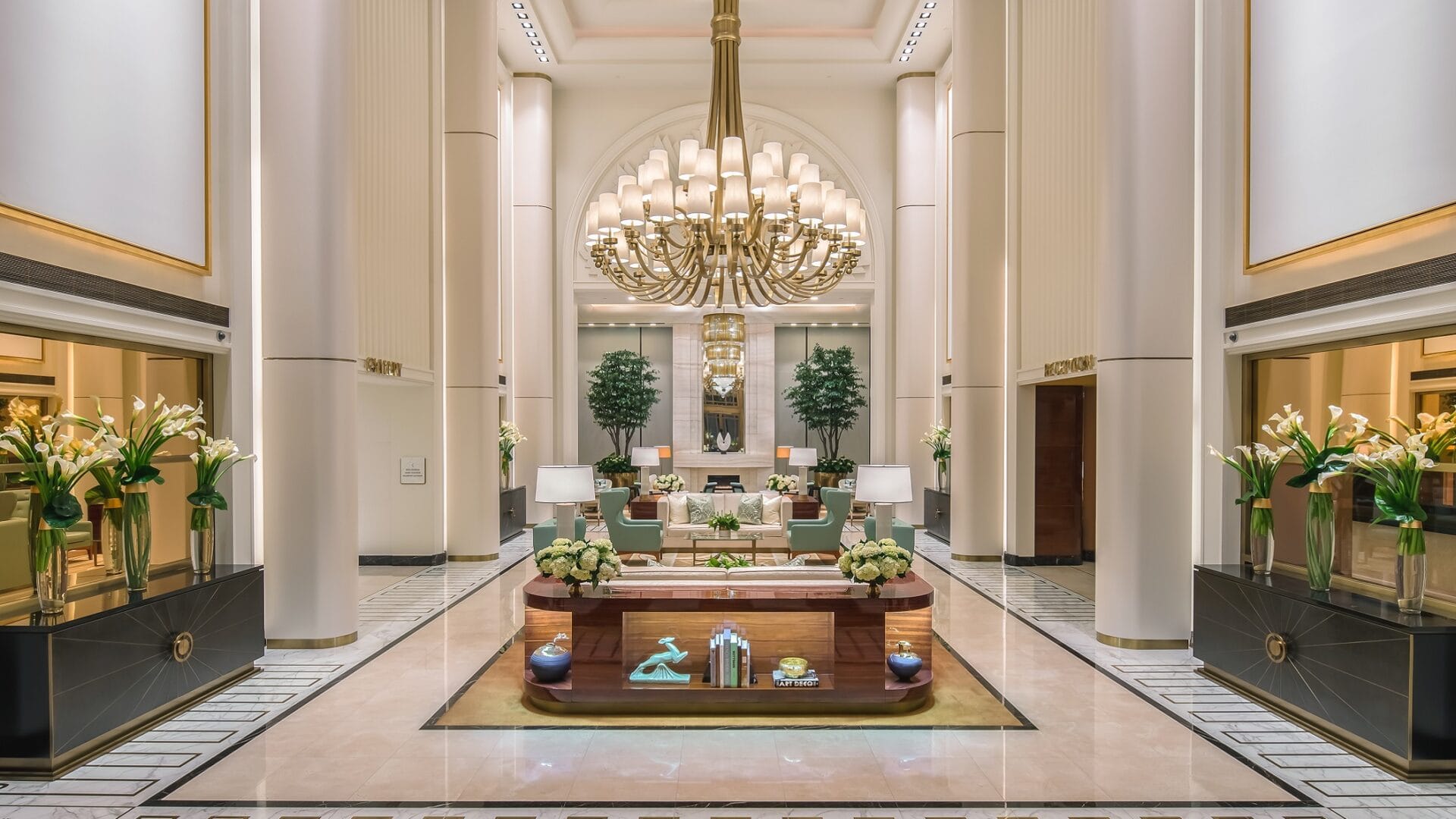 Waldorf Astoria Beverly Hills Los Angeles, USA — Hilton for Luxury preferred partner hotel